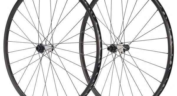 DT Swiss X 1700 SPLINE 29 - 25 mm IS 12/148 mm Shimano